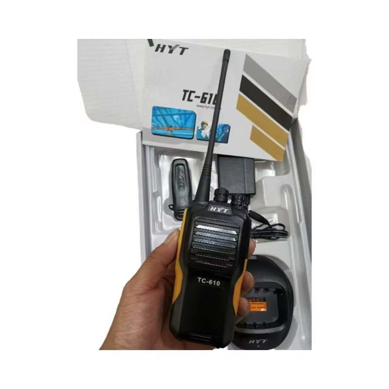 Outdoor Hunting Events - Profesjonalny radiotelefon HYTERA 16-kanałowy 5W VHF